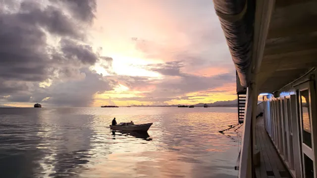 Tikos Seafood Restaurant