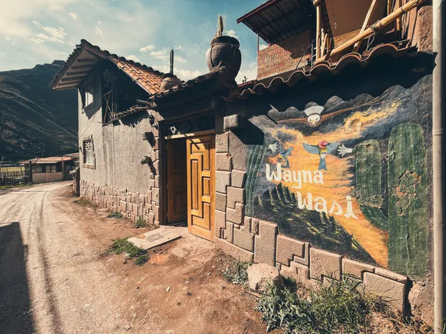 Wayna Wasi • Hernan Wachuma