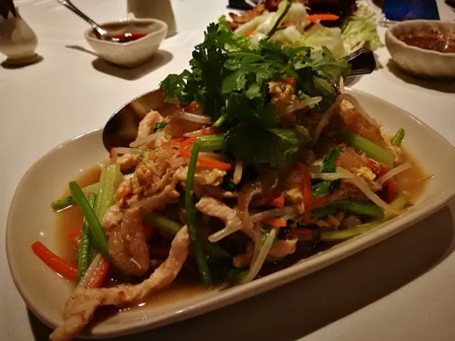 Sweet Basil Thai Cuisine (Causeway Bay)