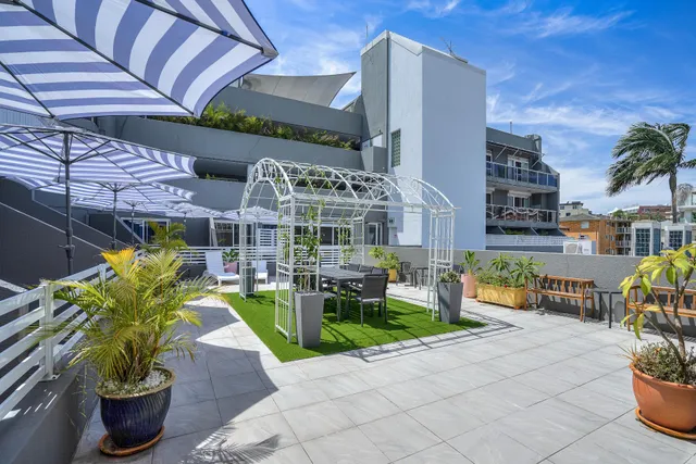 Nelson Towers Motel & Apartments