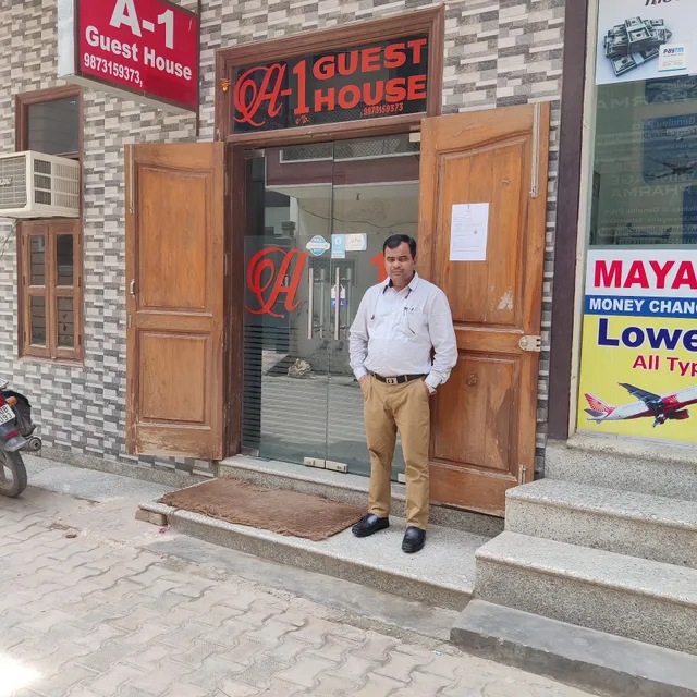 A1 Guest House In Gurgaon