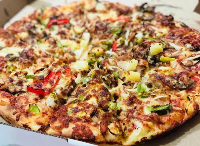 Snappys Pizza and Kebab