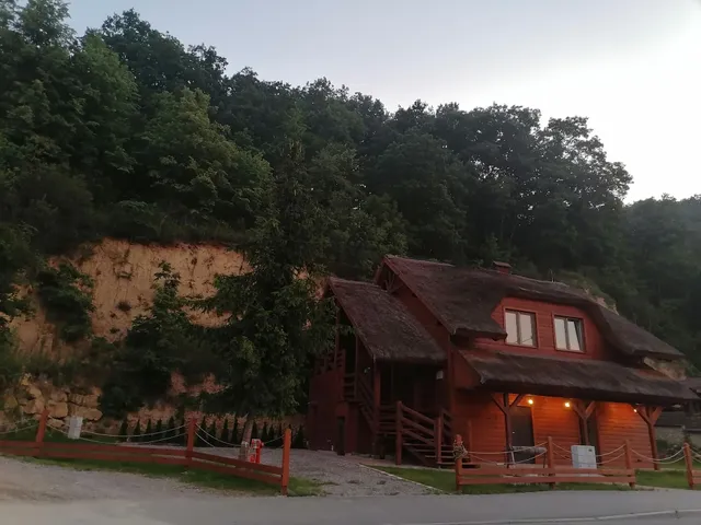 Chabałka - Przytulna Chatka Bałtowska