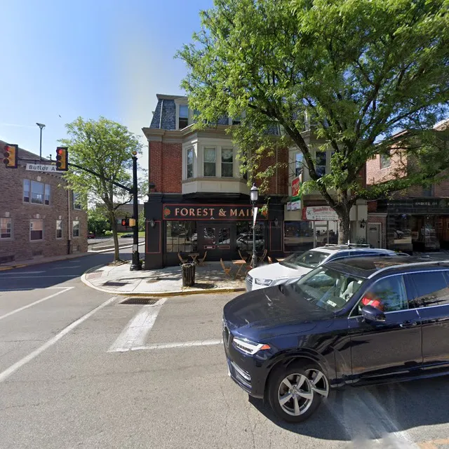 Forest & Main Brewing Company, The Pub