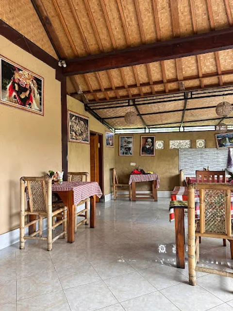 The Bukit Artha Warung & Home Stay