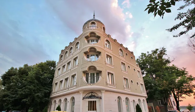 Residence House Ruse Boutique Hotel