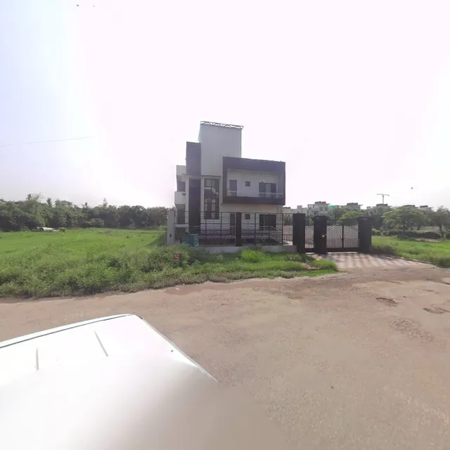 Big Villa For Marriage Guests