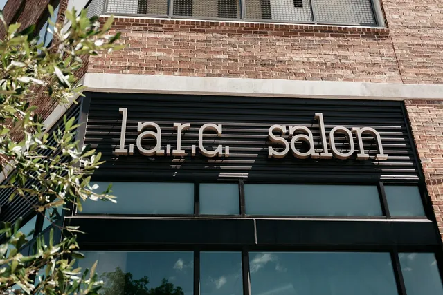 l.a.r.c. Salon