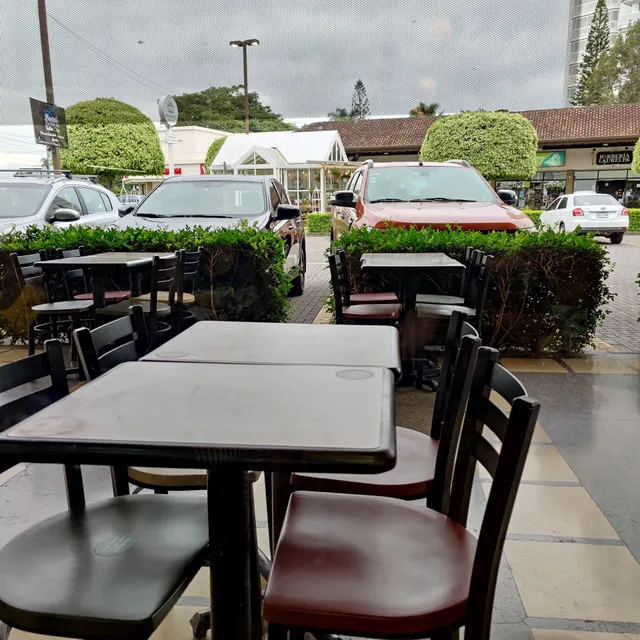 Subway Plaza Laureles