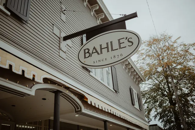 Bahle's of Suttons Bay