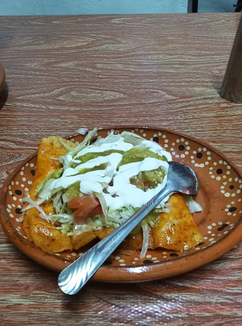 Guacamayas "Don Poncho"