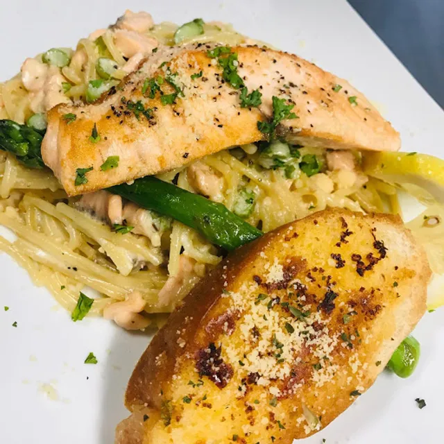 Da Ultimate Grindz Hawaii