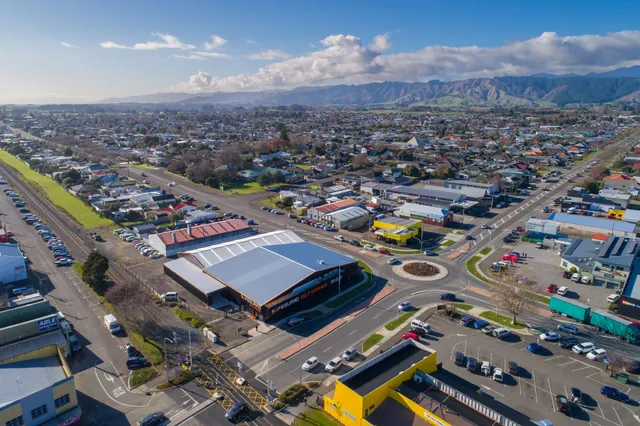 SafeGuard Self Storage Units - Levin