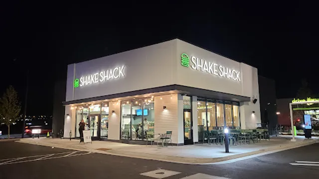 Shake Shack Mountain View Village
