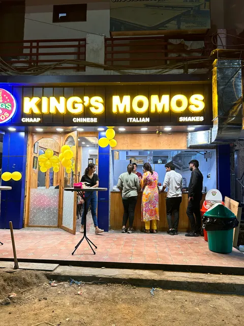 King’s Momos