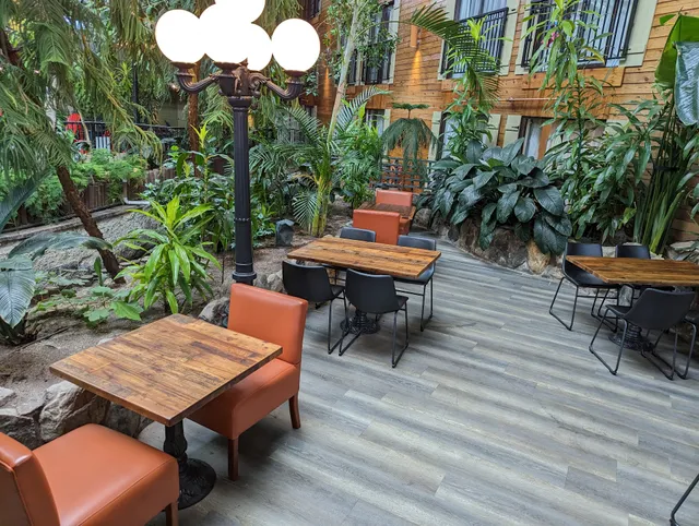 Cabana Bar + Kitchen