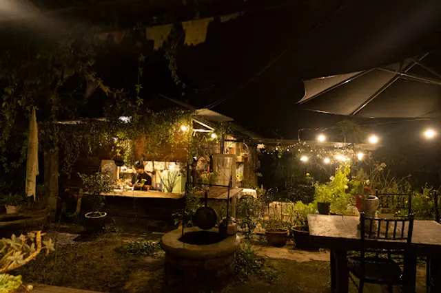 Cửa Hiệu Là Nhất