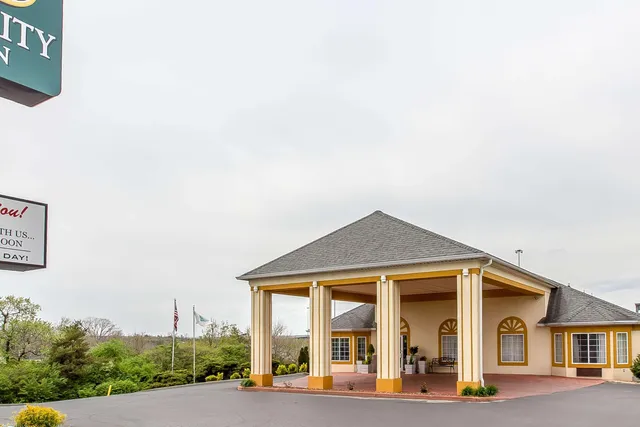 Quality Inn Crossville Near Cumberland Mountain State Park
