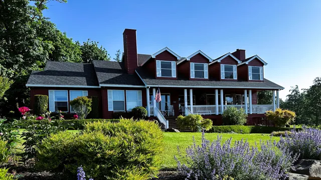 The DreamGiver's Inn