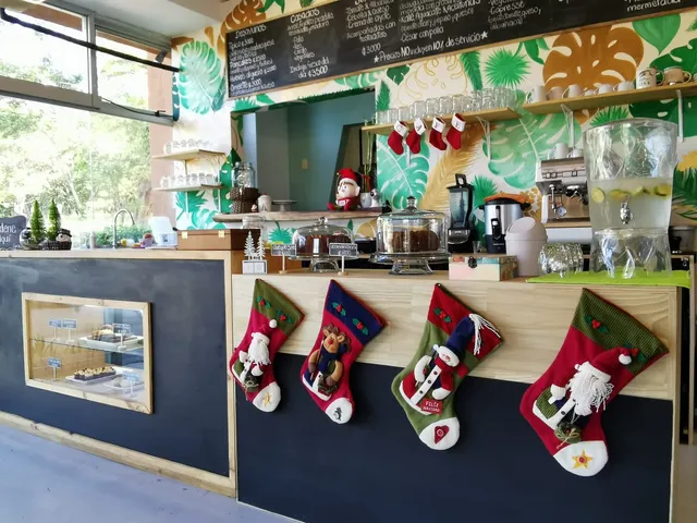 Cafeseato Coffee Shop