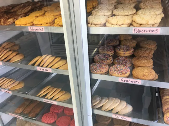 El Rey Bakery