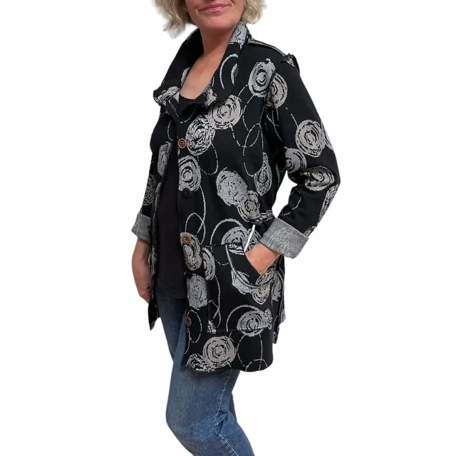 Engayla - Artistic women's fashions