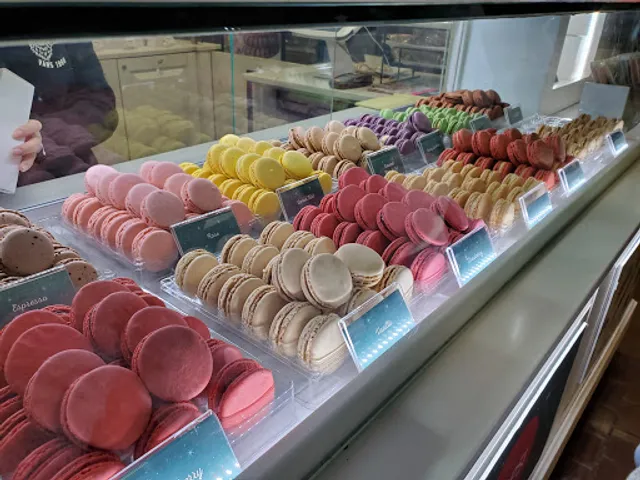 Woops! Macarons & Gifts (Port Authority NYC)