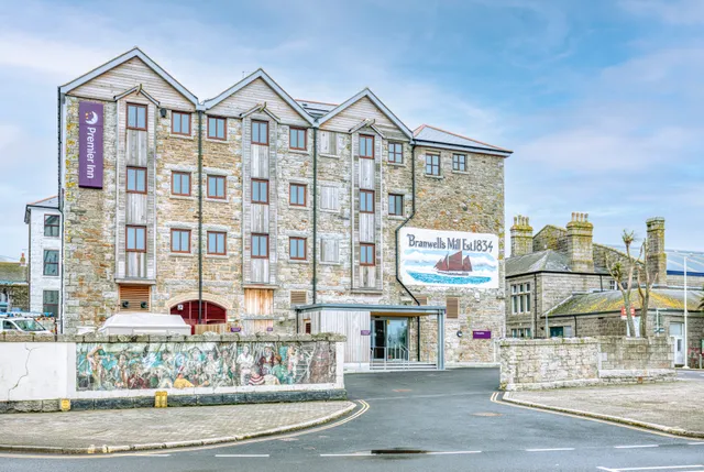 Premier Inn Penzance hotel