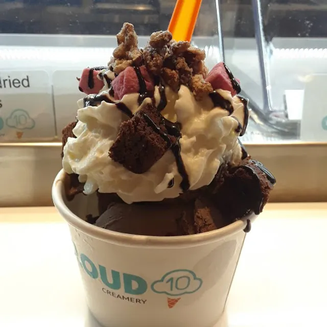 Cloud 10 Creamery