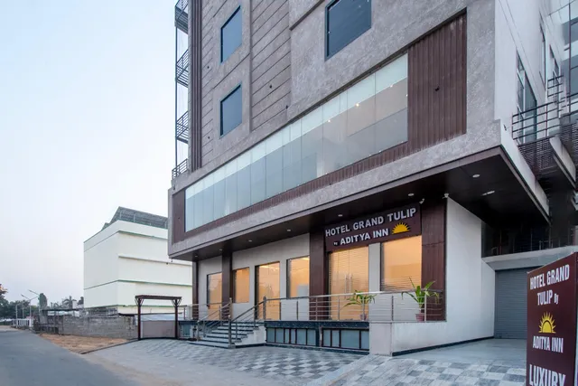Hotel Grand Tulip By Aditya Inn