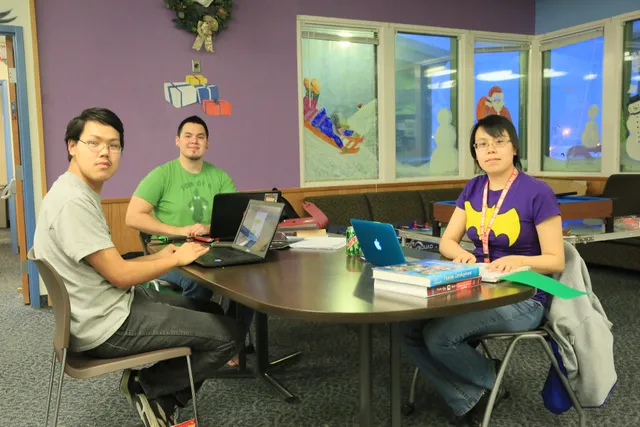 Iḷisaġvik College