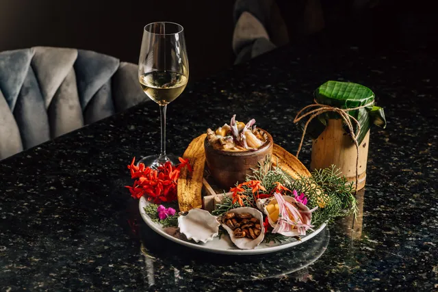 Komainu Fusion Cuisine