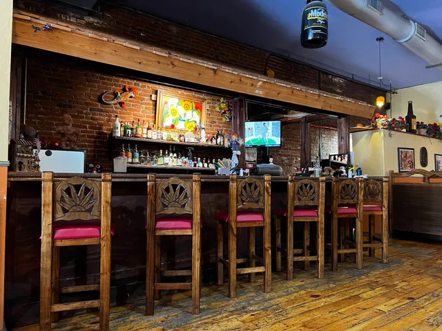 El Azteca Mexican Restaurant