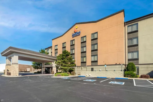 Holiday Inn Express and Suites Weatherford by IHG