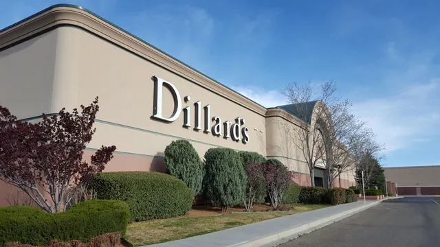 Dillard's