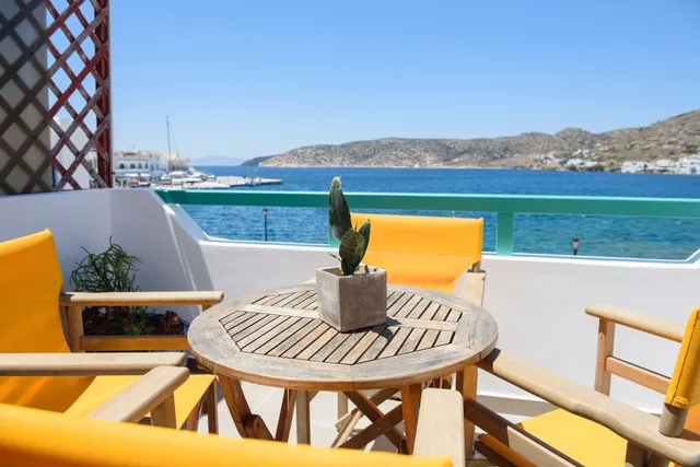 Porto Katapola Pension