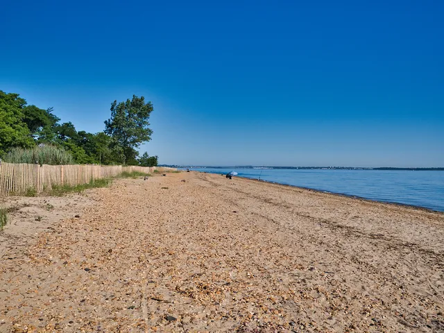 Raritan Bay Beach