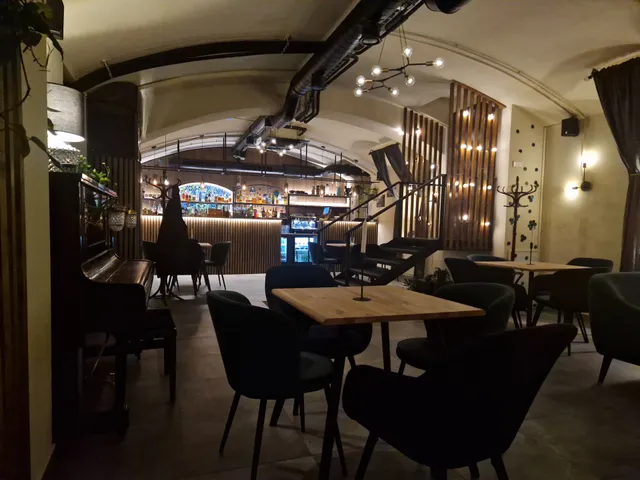 Fumo Cocktail & Lounge bar