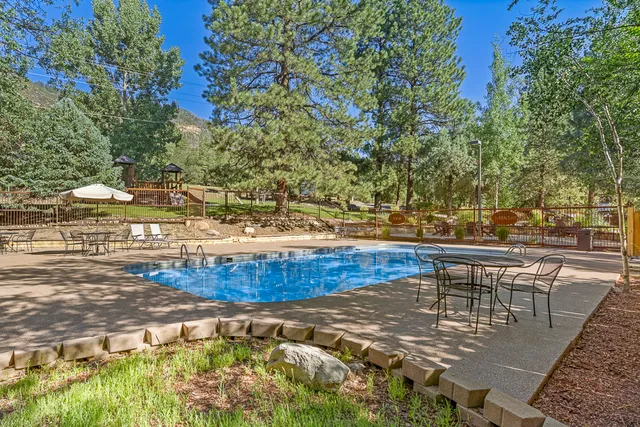 Junction West Durango Riverside Resort