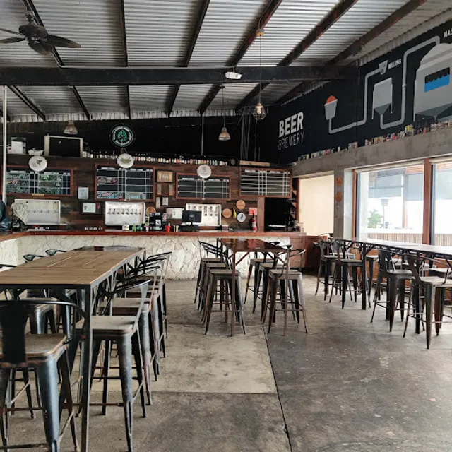 Lucky Irish Beergarden