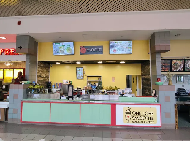 One Love Smoothie & Taco Bar