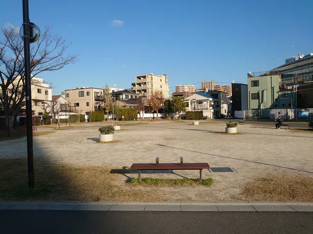 Senju Tatsuta Disaster Square