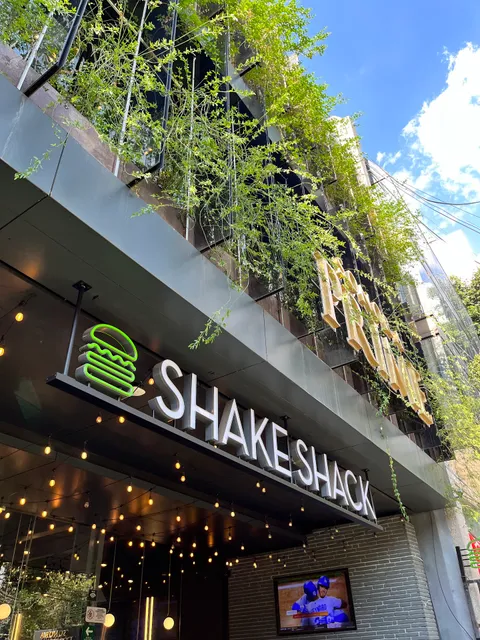 Shake Shack Roma Cibeles