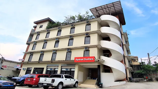 Spiral Suites Hotel