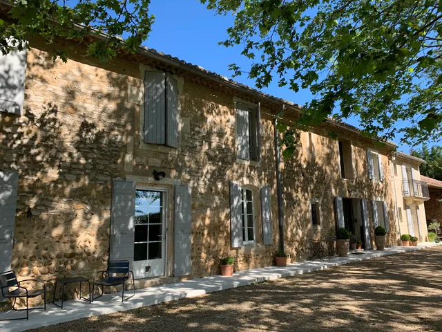 Autour du Mas - Cabanon et Lodge en Provence