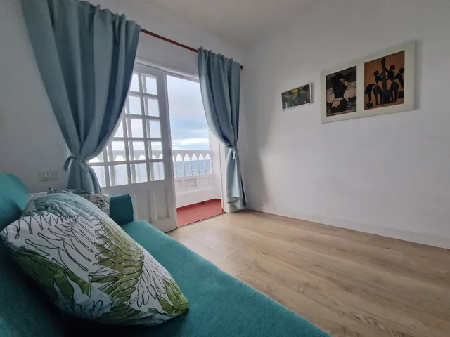 Casa Blanca - Canary Homes Collection