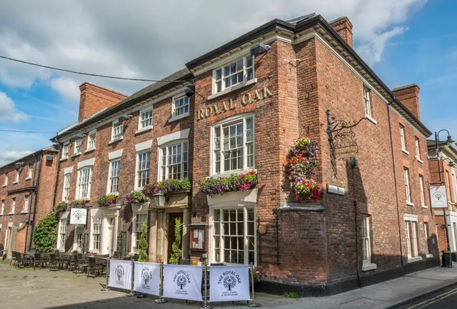 The Royal Oak Hotel