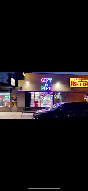 Gifts & Smoke Shop