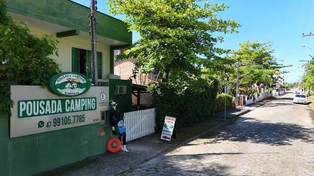 Bombinhas Pousada Camping