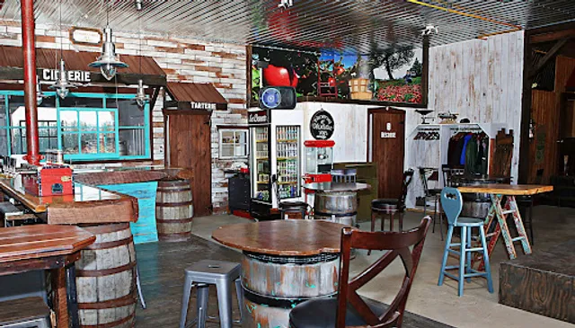 Le Verger à Ti-Paul - Ferme brassicole - Cidrerie - Distillerie - Tarterie - Boutique